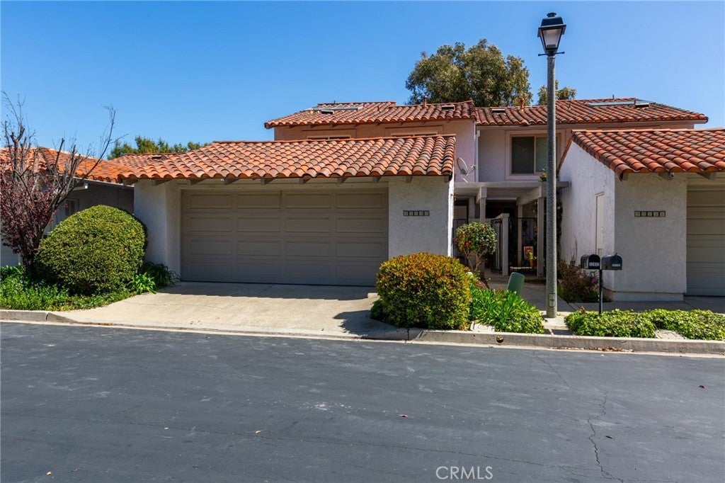Photo of Listing #PV25048410
