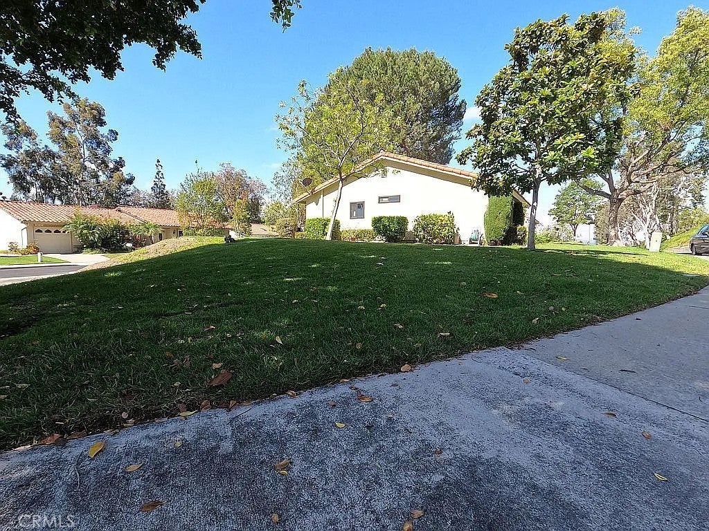 Photo of Listing #OC25051395