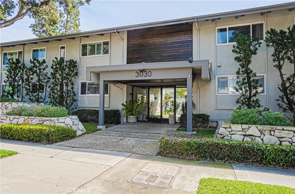 3030 Merrill Drive 29