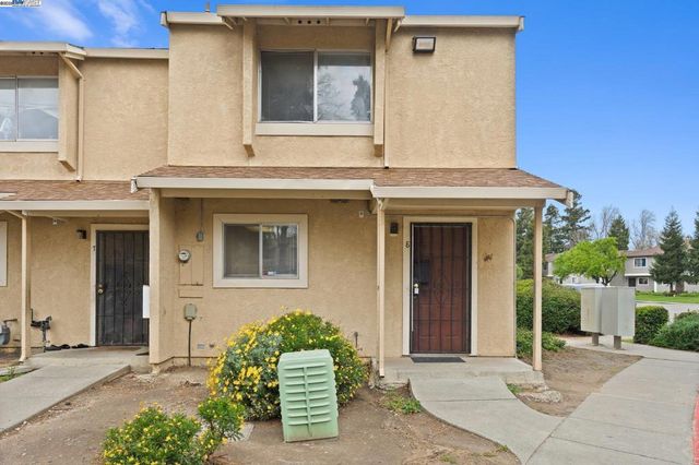 1941 Grande Cir # 8, Fairfield