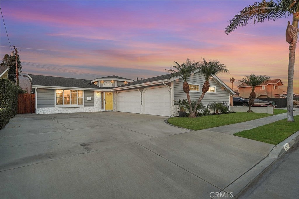 Photo of Listing #OC25060272