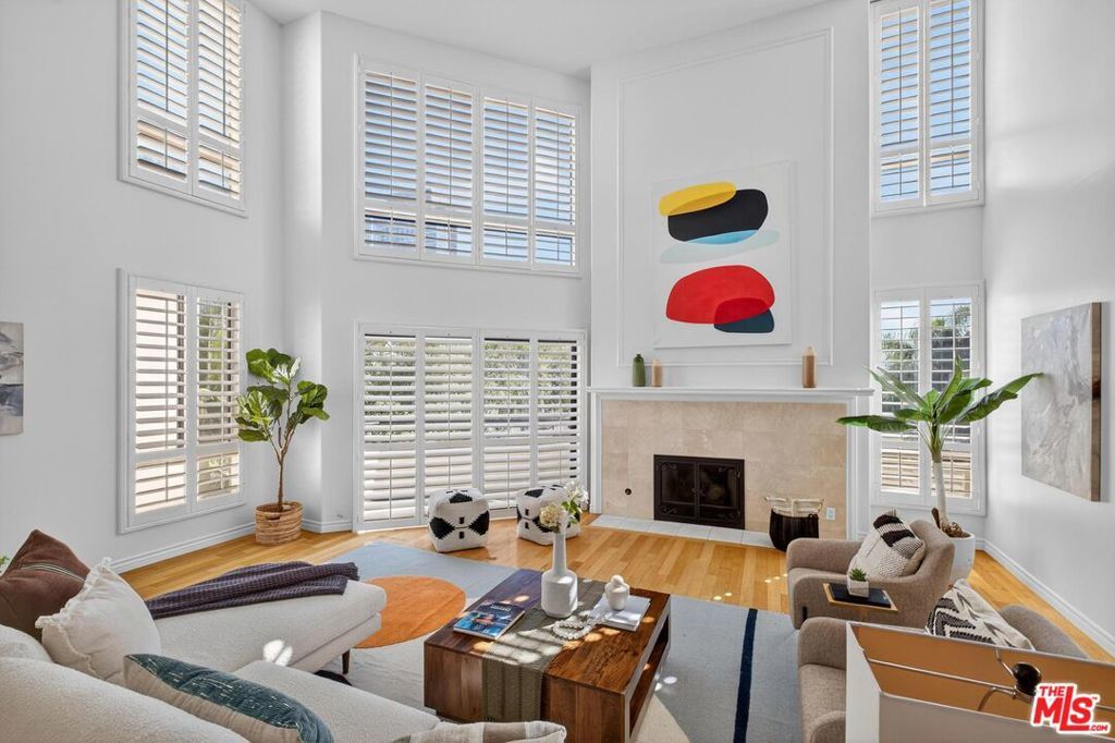 Photo of Listing #25512767