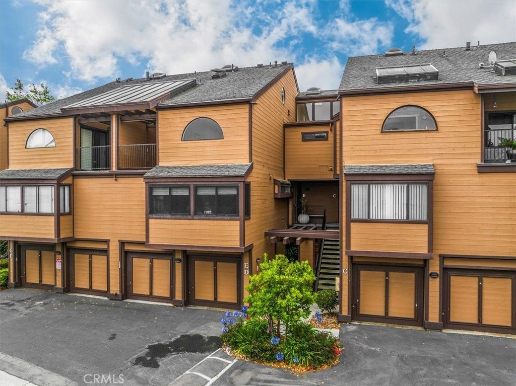 Photo of Listing #CV25064855