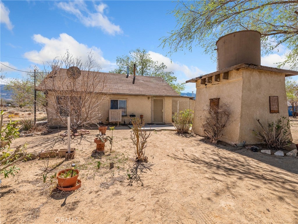 10172 Tradepost Road, Lucerne Valley