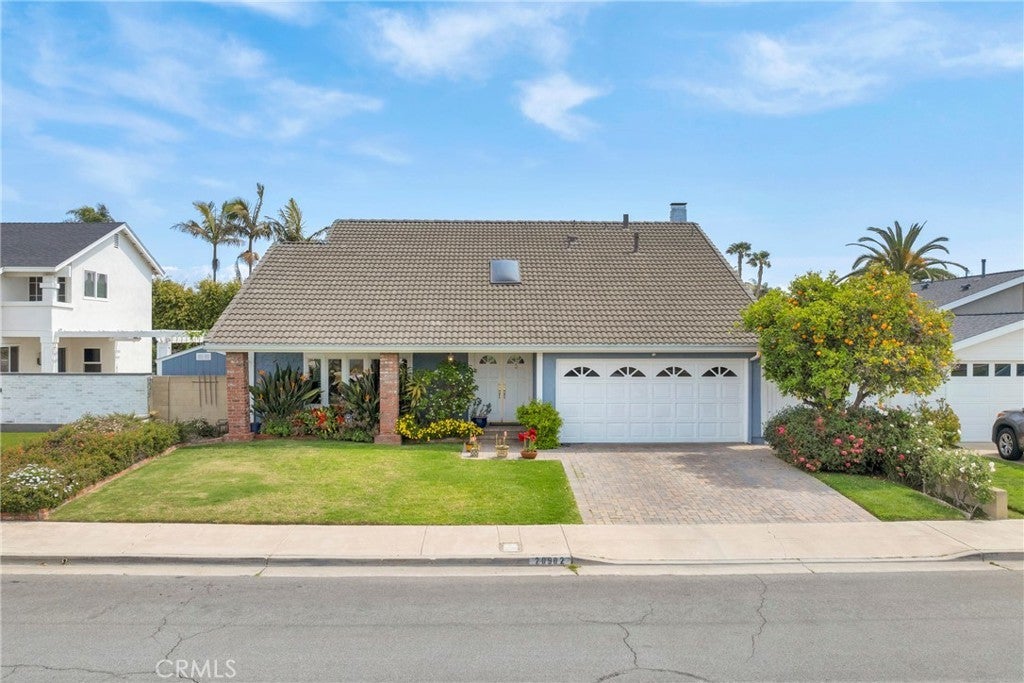 Photo of Listing #OC25063605