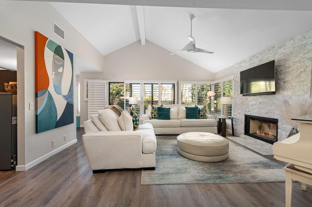 Photo of Listing #219127530DA