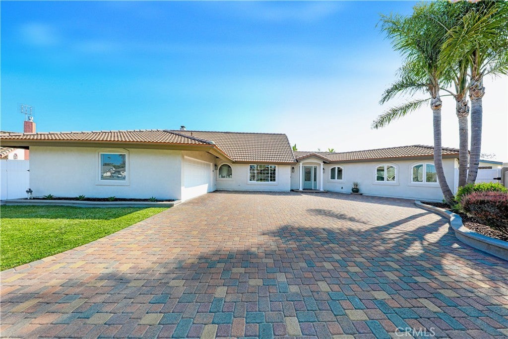 Photo of Listing #OC25055794