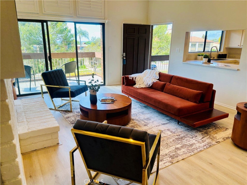 2322 Palos Verdes Drive 203