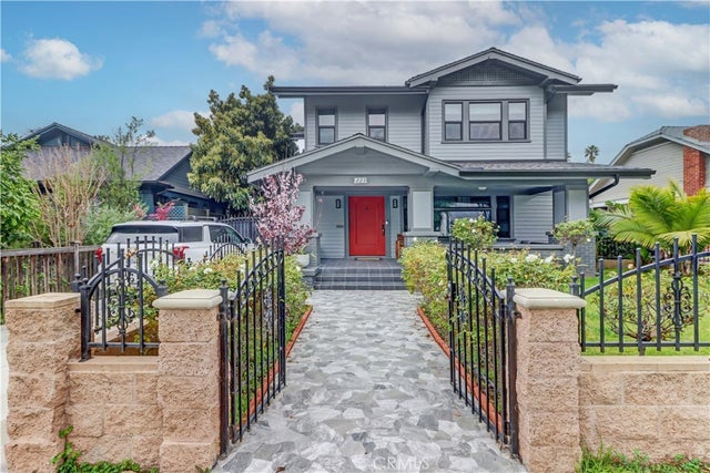 223 N St Andrews Place, Los Angeles