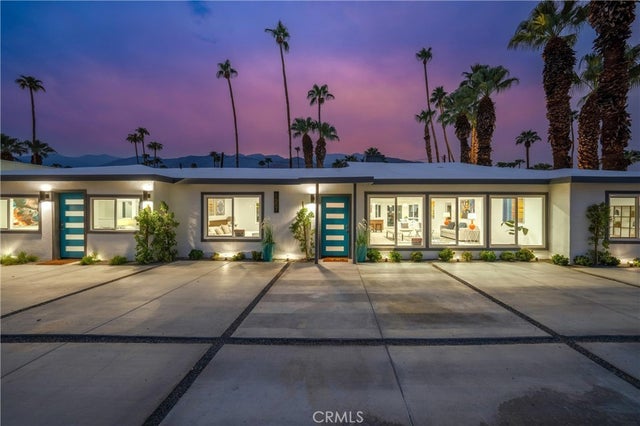 1657 Sunrise Way, Palm Springs
