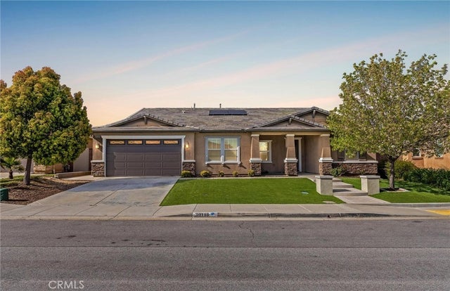 30148 Woodland Hills Street, Murrieta