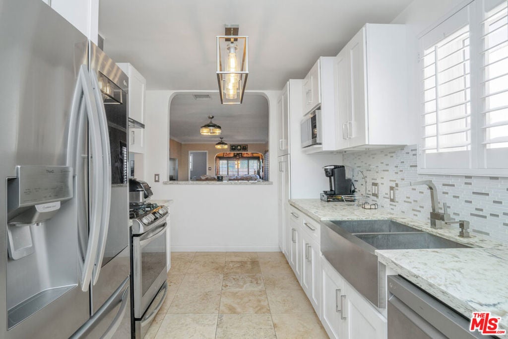 Photo of Listing #25520594