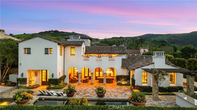 32 Golden Eagle, Irvine