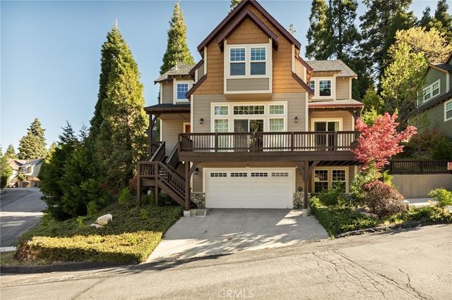 445 Clearwater Lane, Lake Arrowhead
