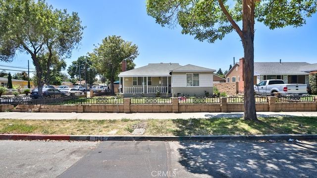1246 S Baker Street, Santa Ana