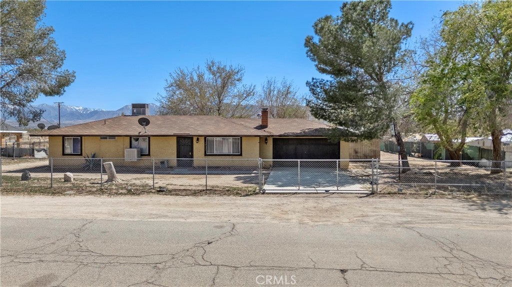 Photo of Listing #IV25077262