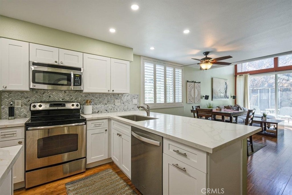 25467 Pine Creek Lane, Wilmington