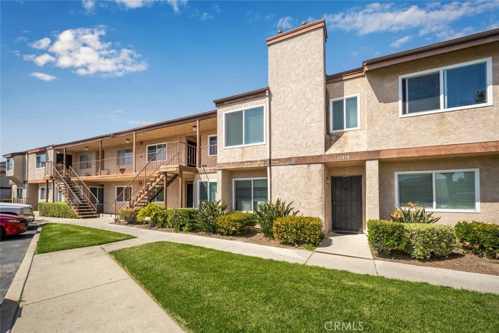 12010 226th Street 13, Hawaiian Gardens