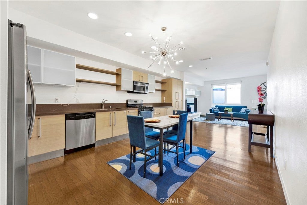 Photo of Listing #PW25078501