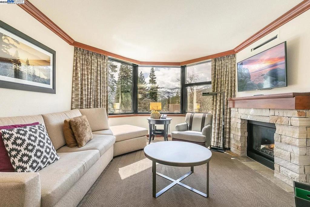 400 Resort Road 305 + 307, 