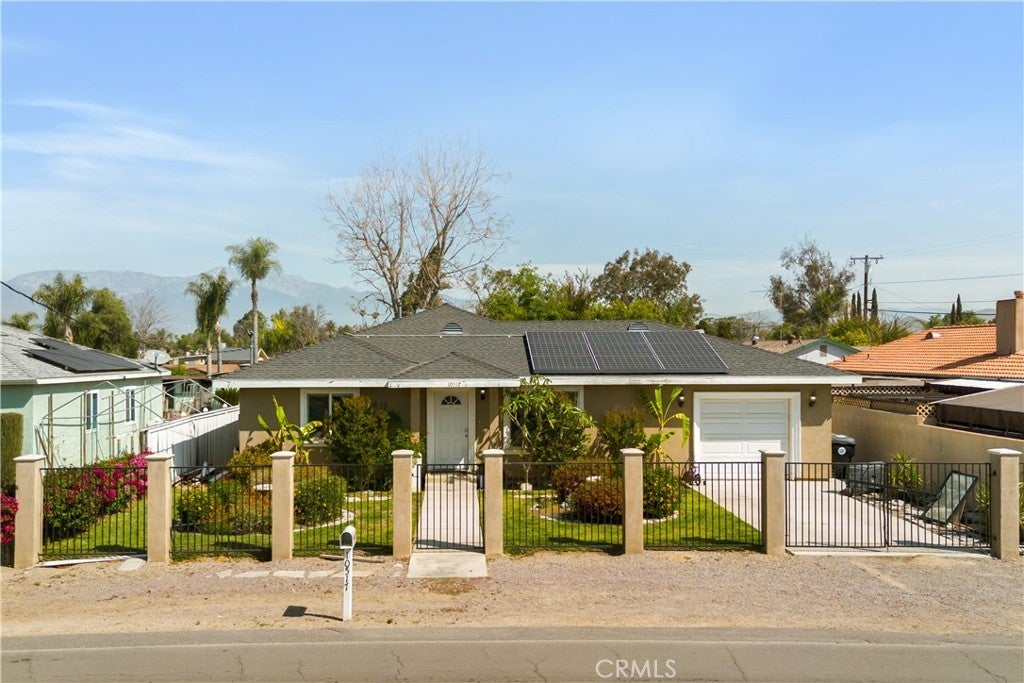 10517 50th Street, Jurupa Valley