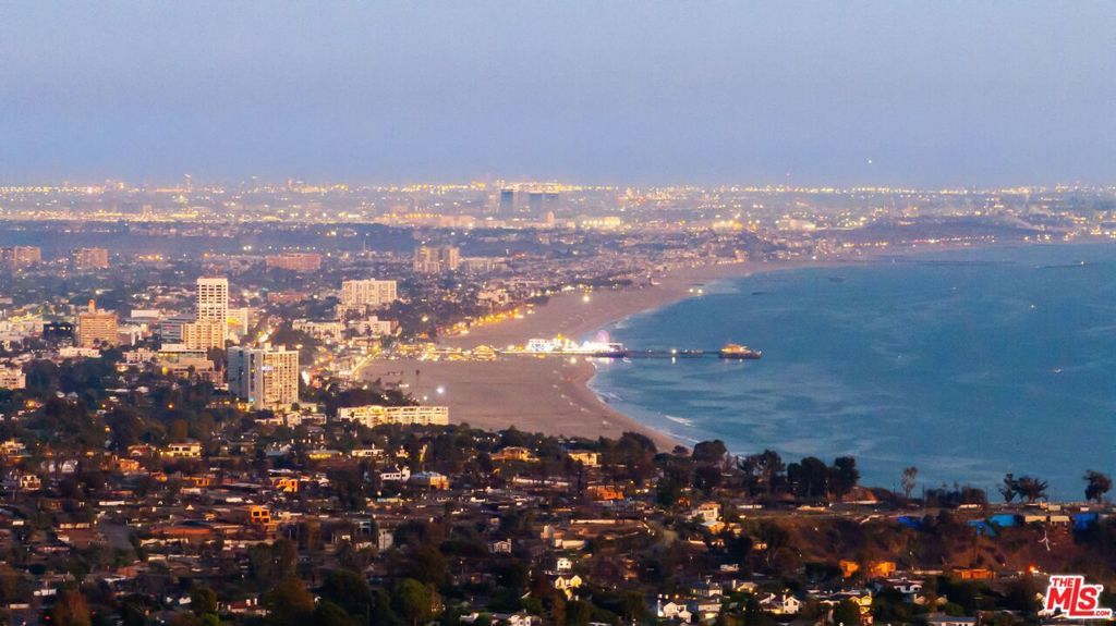 Photo of Listing #25525119