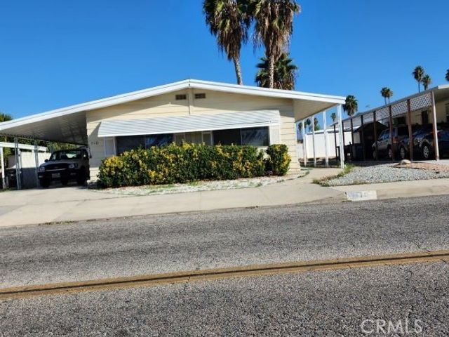710 S Lyon Avenue, Hemet