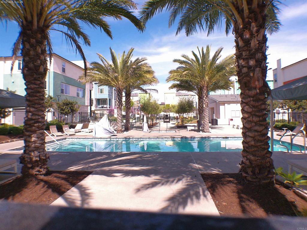 Photo of Listing #PTP2502734