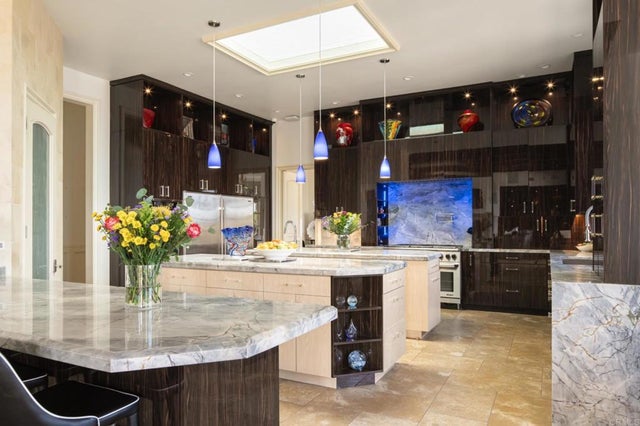 6565 Calle Reina, Rancho Santa Fe.