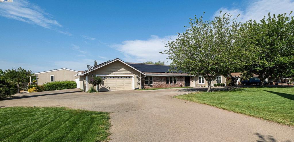 Photo of Listing #41093808