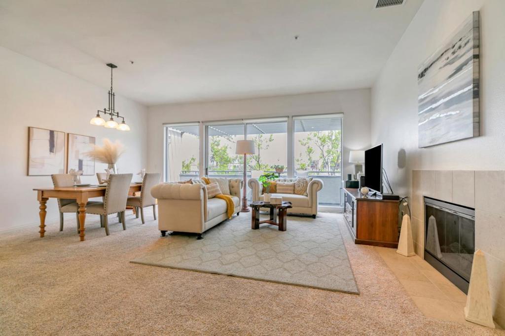 46 Julian Street 527, San Jose