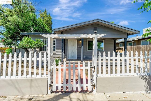 1112 W 6th St, Antioch