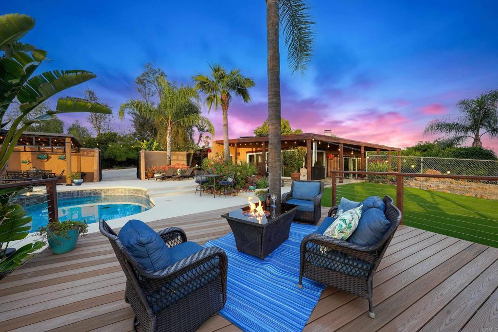 Photo of Listing #PTP2502878