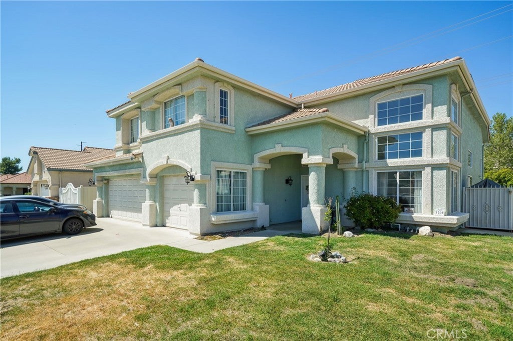 Photo of Listing #IV25089149