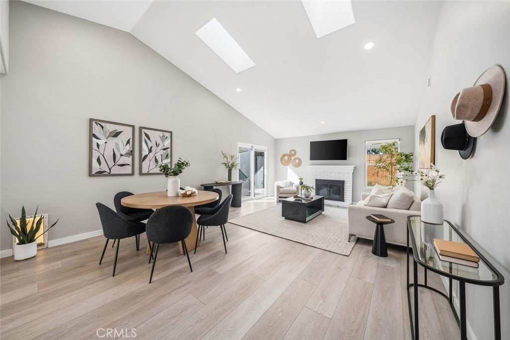 Photo of Listing #SC25087127