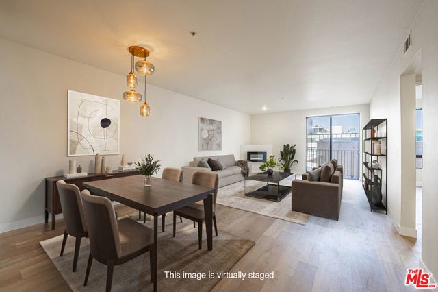 625 S Berendo Street # 209, Los Angeles