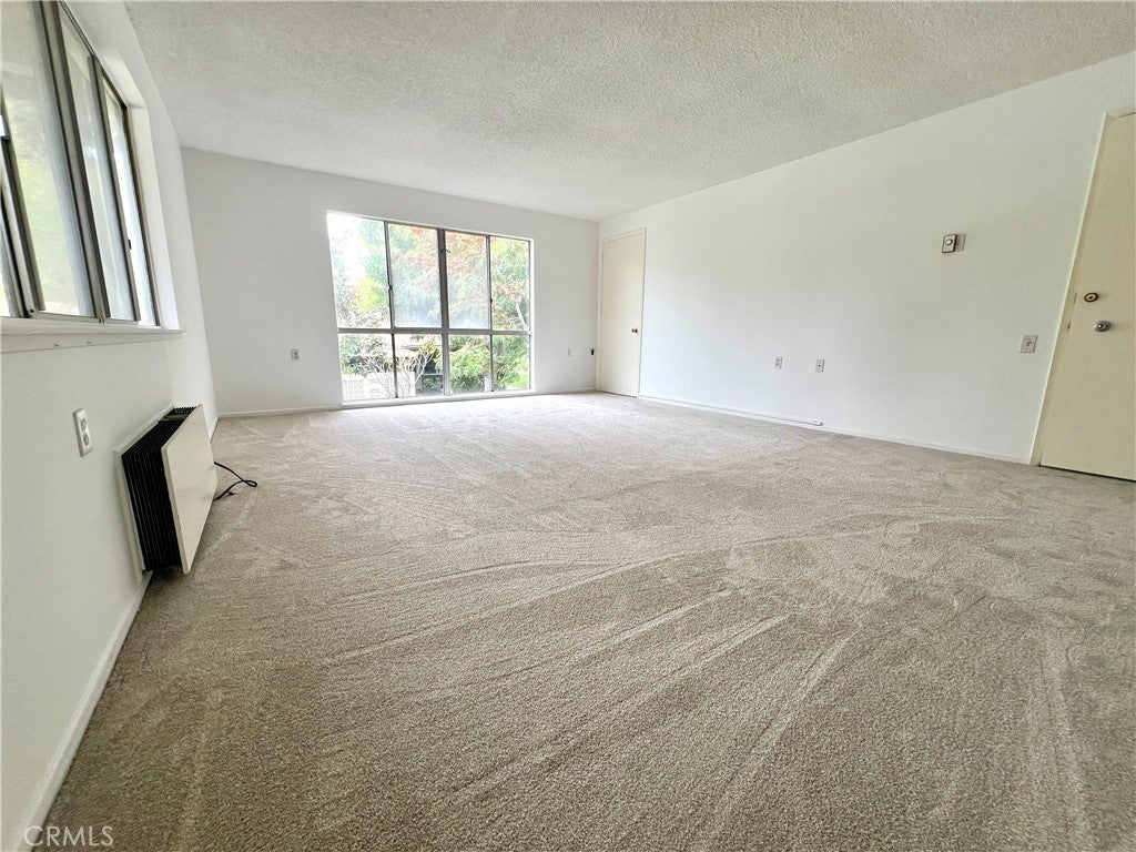 Photo of Listing #PW25089188