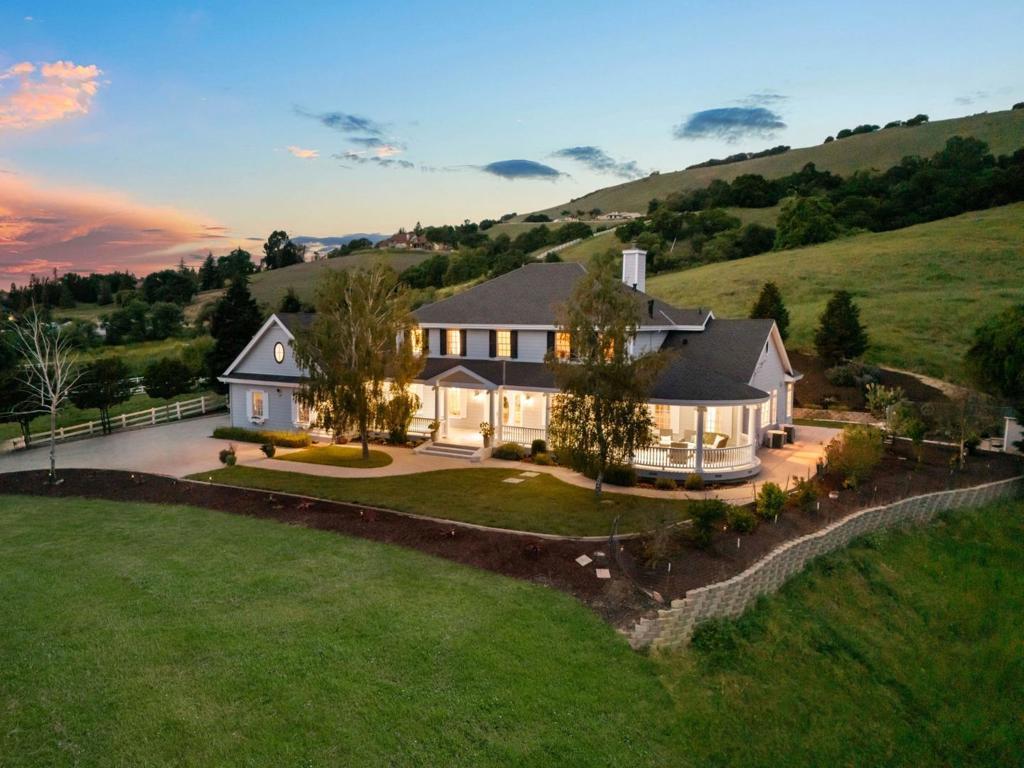 Photo of Listing #ML82002275