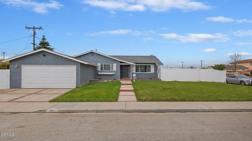 Photo of Listing #V1-29567
