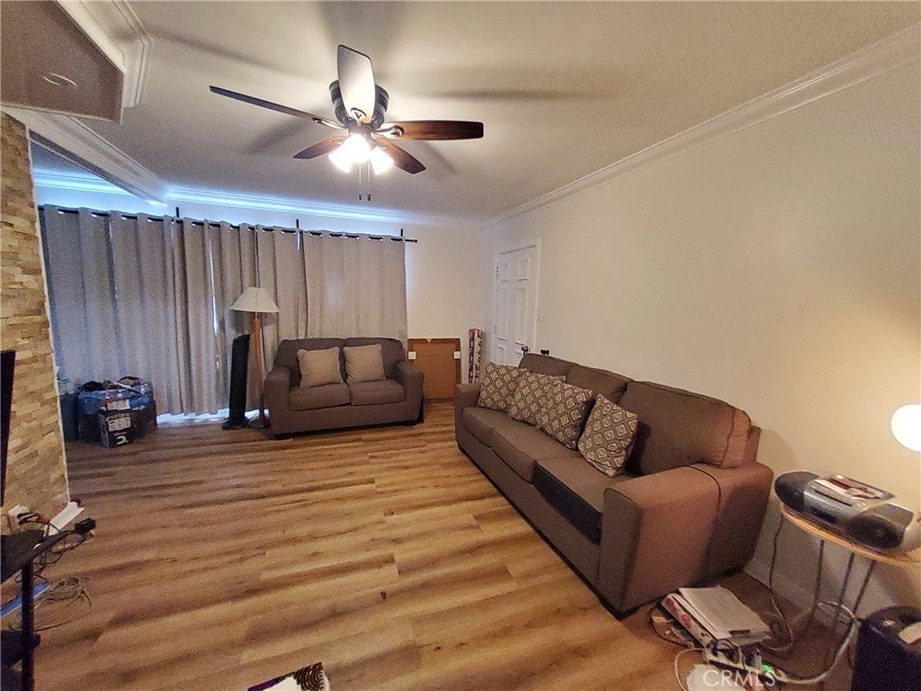 Photo of Listing #SB25093242