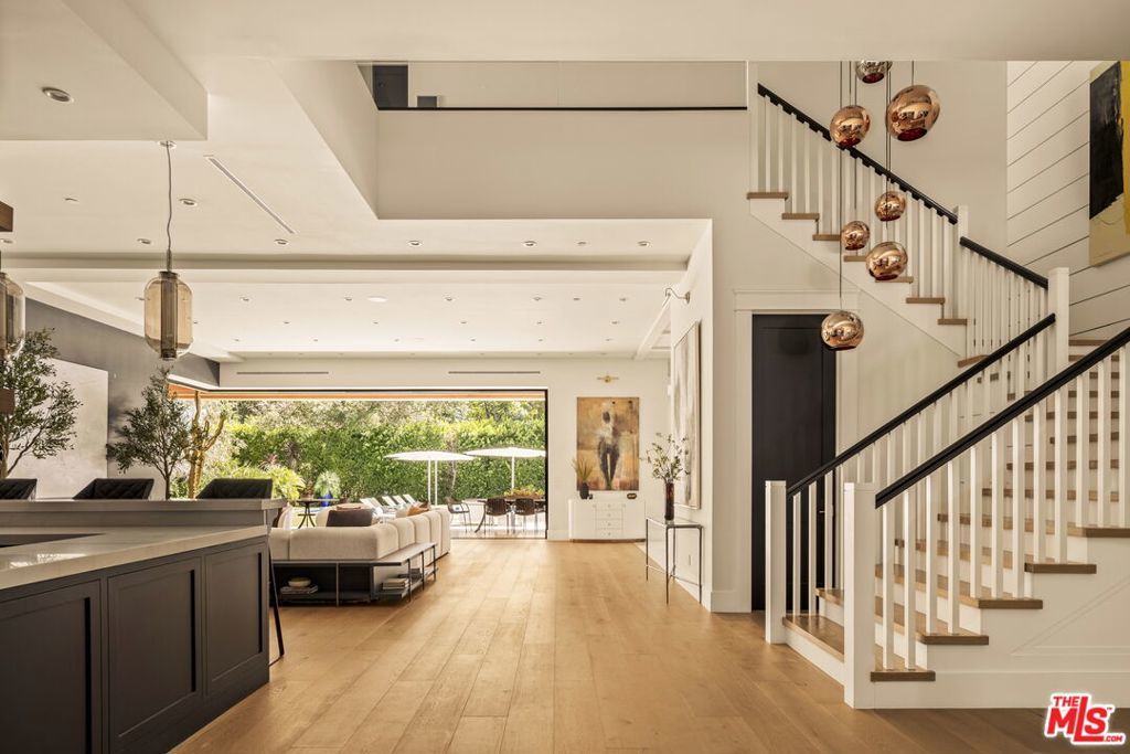 Photo of Listing #25531081