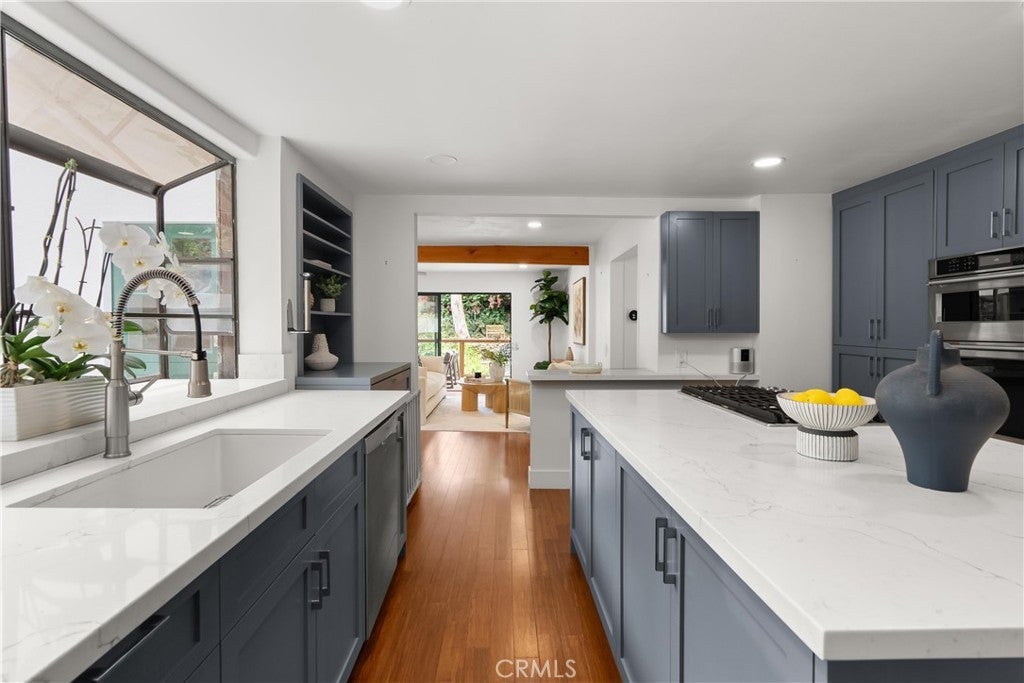 Photo of Listing #NP25092167