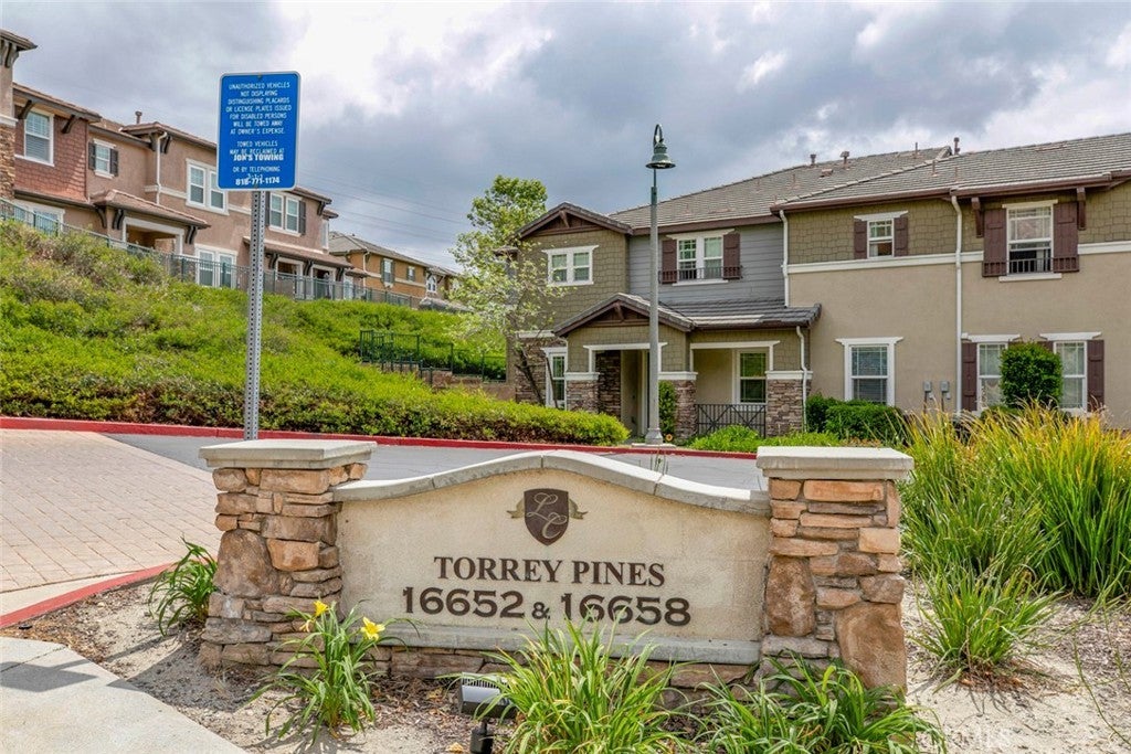 16652 Nicklaus Drive 94, Rancho Cascades