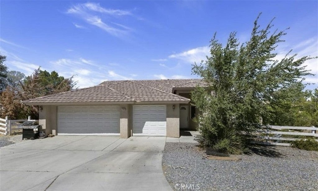 Photo of Listing #DW25094177