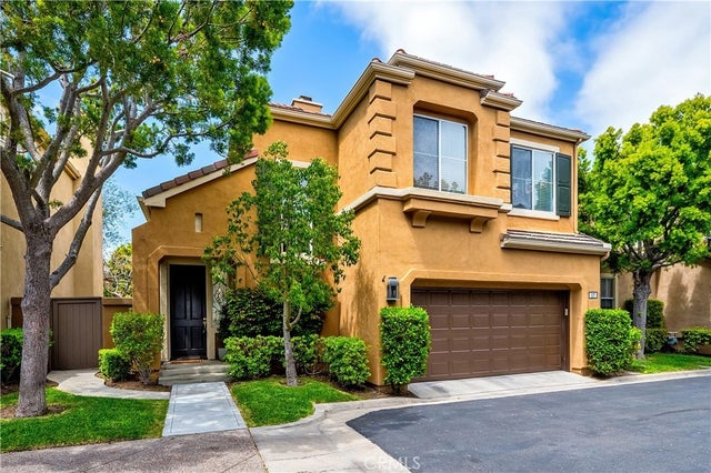 17 Calvados, Newport Coast.