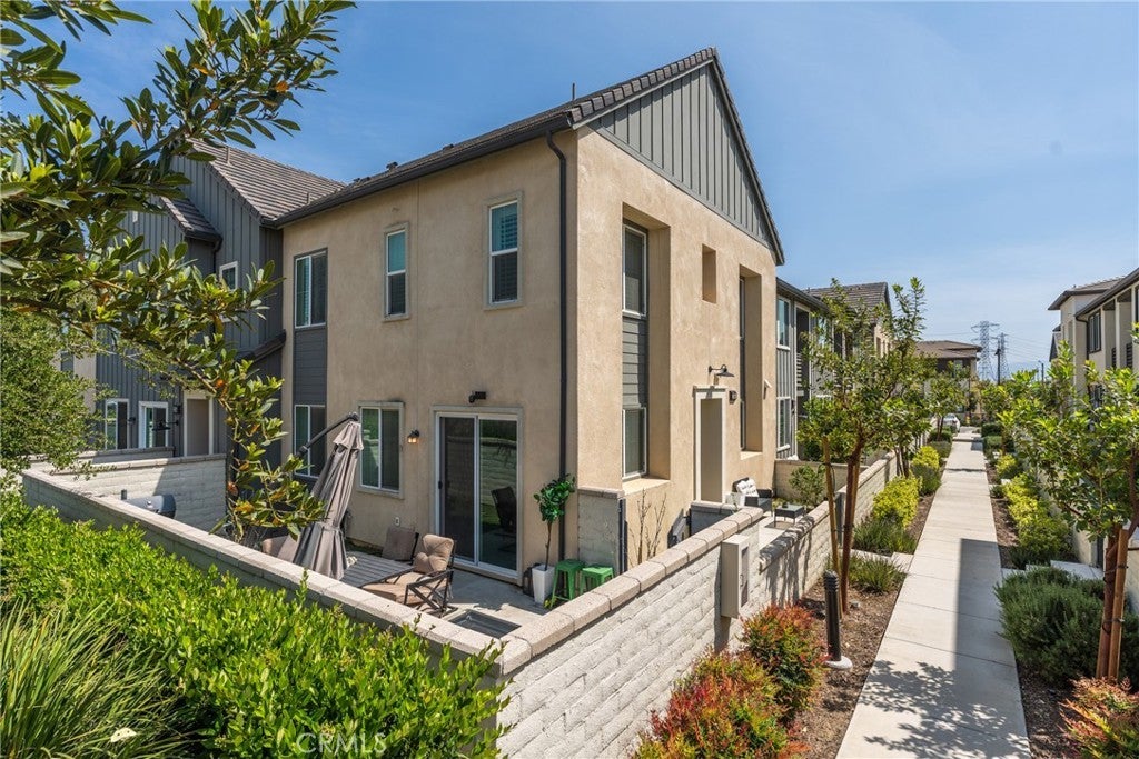 Photo of Listing #CV25089372