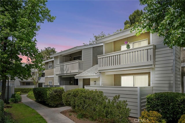 27643 Susan Beth Way # G, Saugus