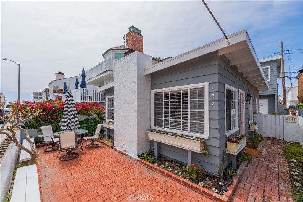 Photo of Listing #OC25090195
