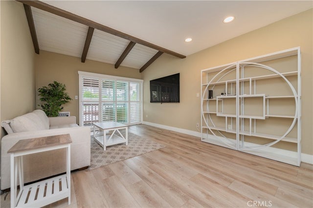 1000 W Macarthur Boulevard # 13, Santa Ana