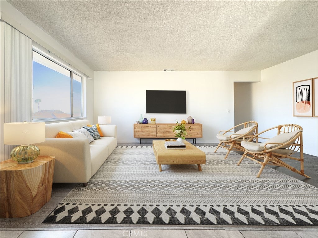 Photo of Listing #PW25099002